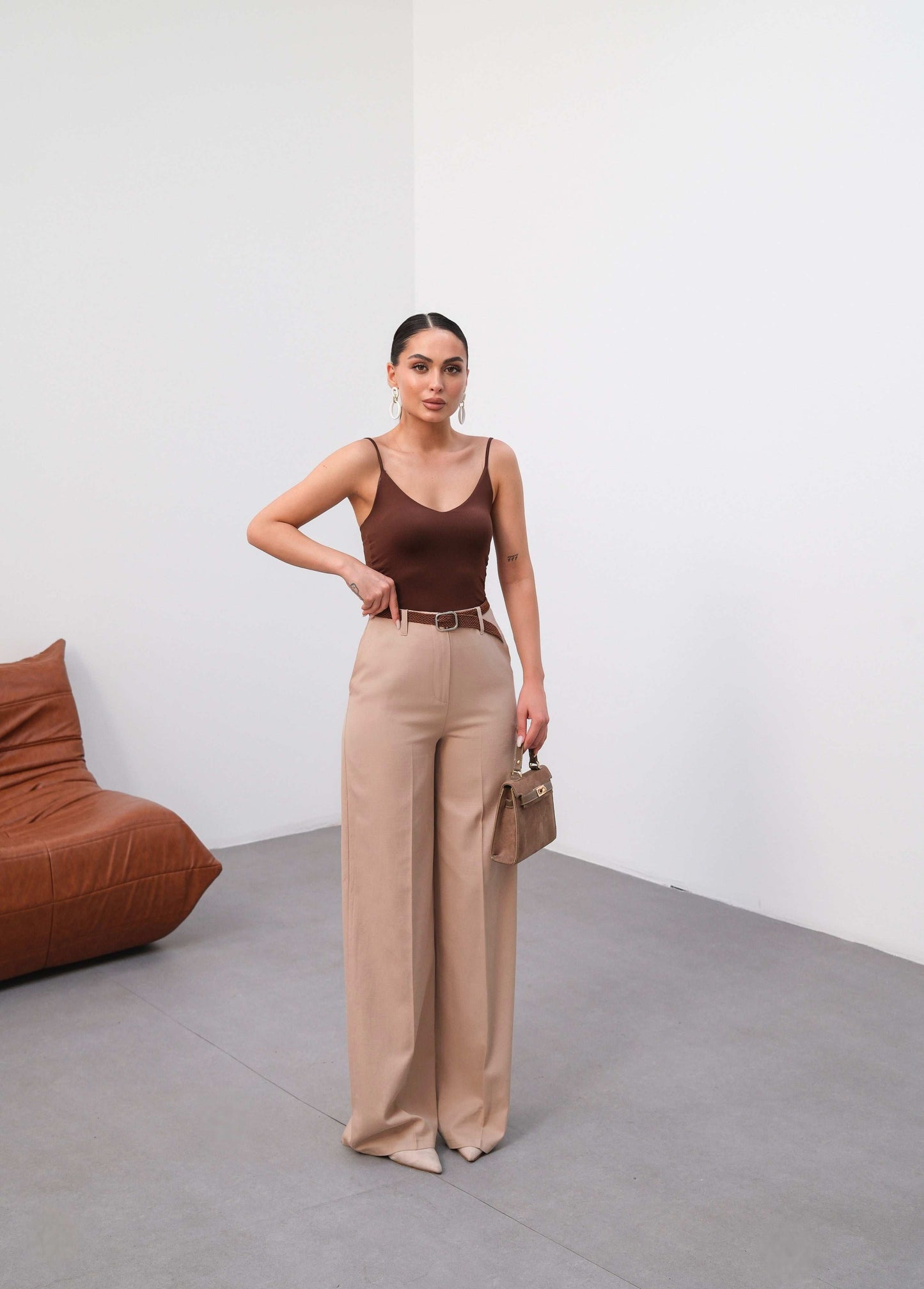 Palazzo Παντελόνι με Ζώνη & Ντραπέ Λεπτομέρειες