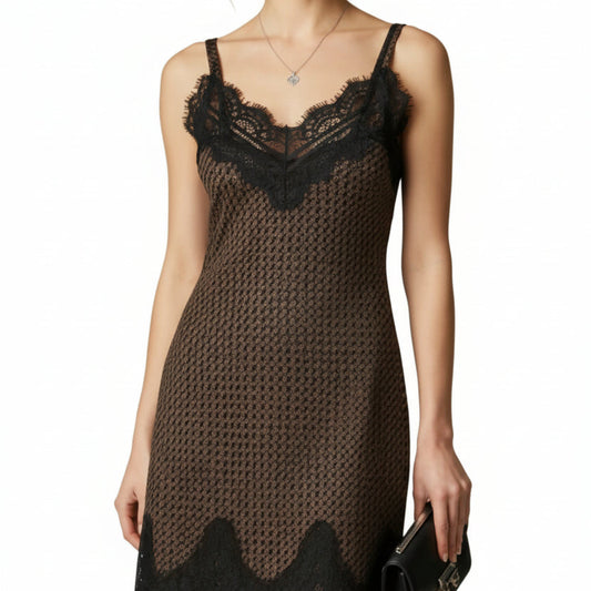 Εντυπωσιακό Δαντελένιο Φόρεμα Slip με Τιράντες